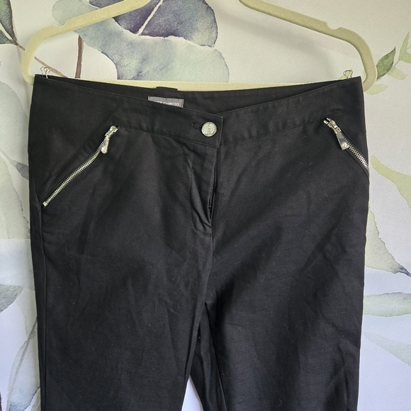 VINCE CAMUTO | Black Cropped Capri/Ankle Pants sz 6 - Picture 2 of 8